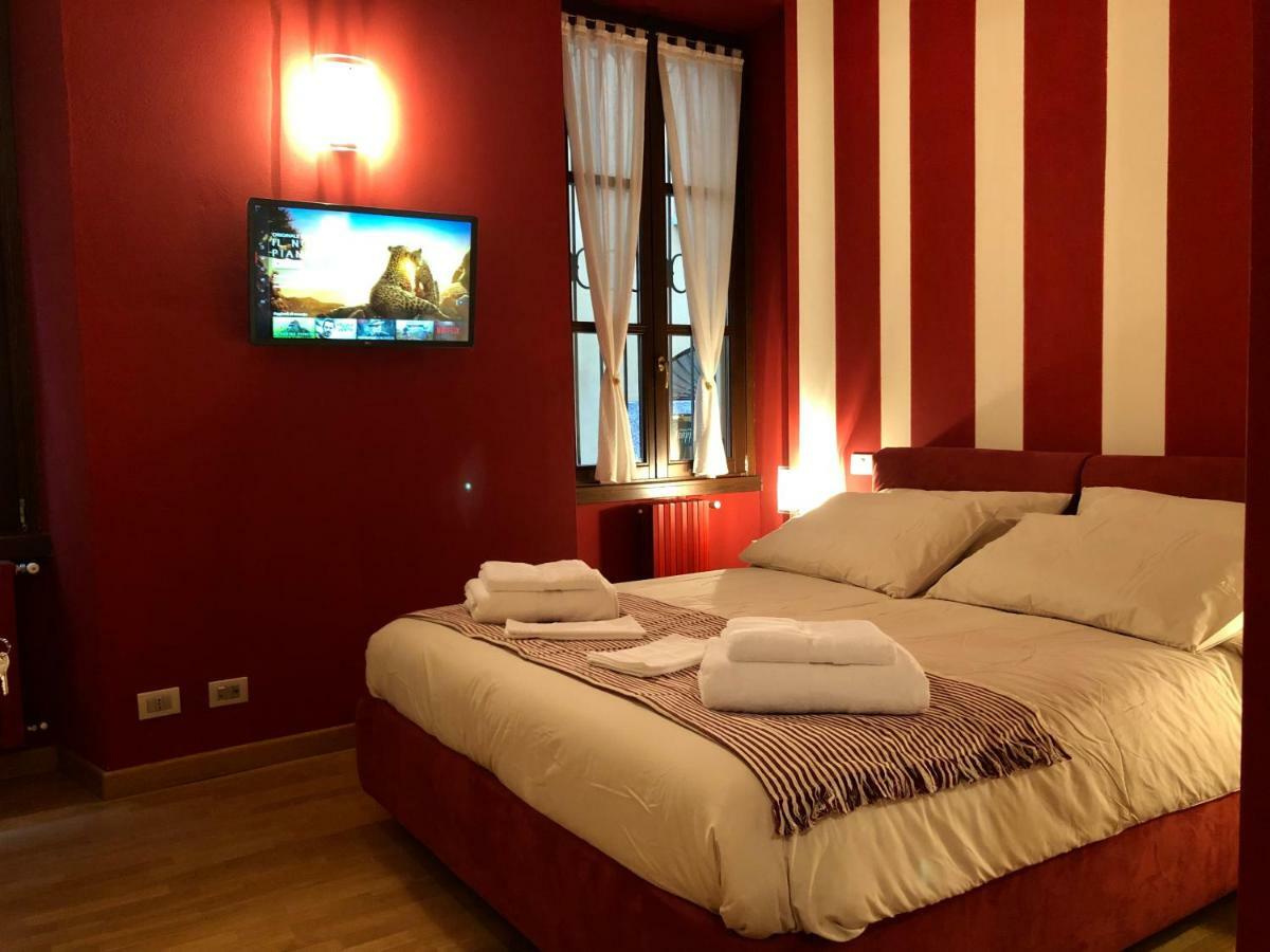 Apartamento La Via Degli Artisti Arona Exterior foto