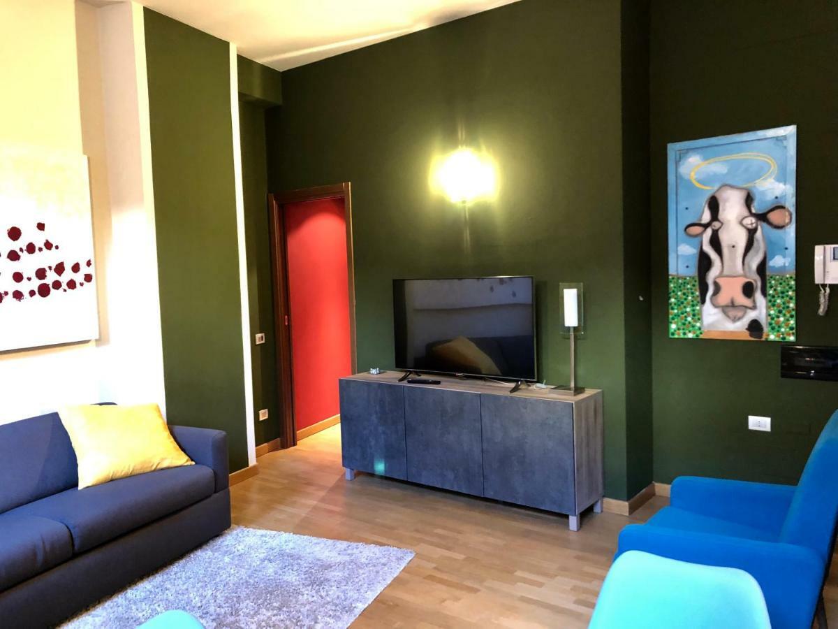 Apartamento La Via Degli Artisti Arona Exterior foto