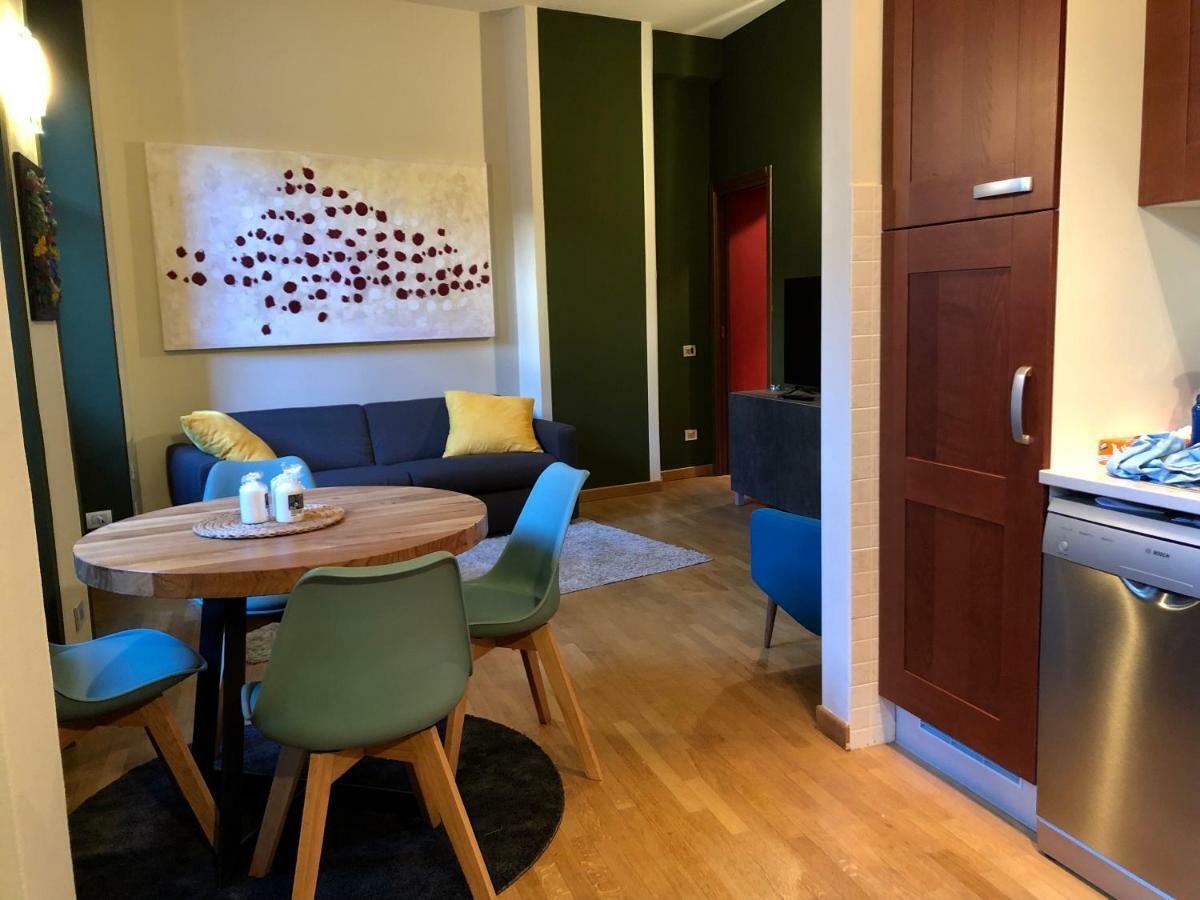 Apartamento La Via Degli Artisti Arona Exterior foto