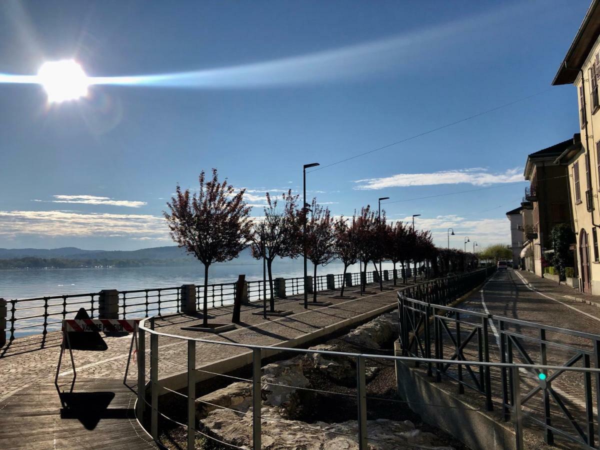 Apartamento La Via Degli Artisti Arona Exterior foto